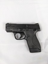 SMITH & WESSON M&P 9 SHIELD 9MM LUGER (9X19 PARA) - 1 of 2