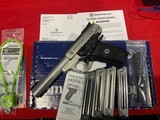 SMITH & WESSON SW 22 VICTORY .22 LR - 2 of 2