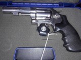 SMITH & WESSON 64-8 .38 SPL +P - 1 of 3