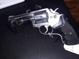 SMITH & WESSON 64 .38 S&W - 2 of 3