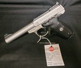 SMITH & WESSON SW22 VICTORY .22 LR