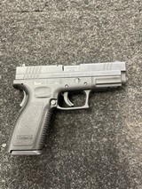 SPRINGFIELD ARMORY XD-40 .40 S&W - 2 of 3