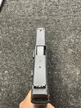 SPRINGFIELD ARMORY XD-40 .40 S&W - 3 of 3