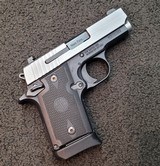 SIG SAUER p938 9MM LUGER (9X19 PARA) - 1 of 3