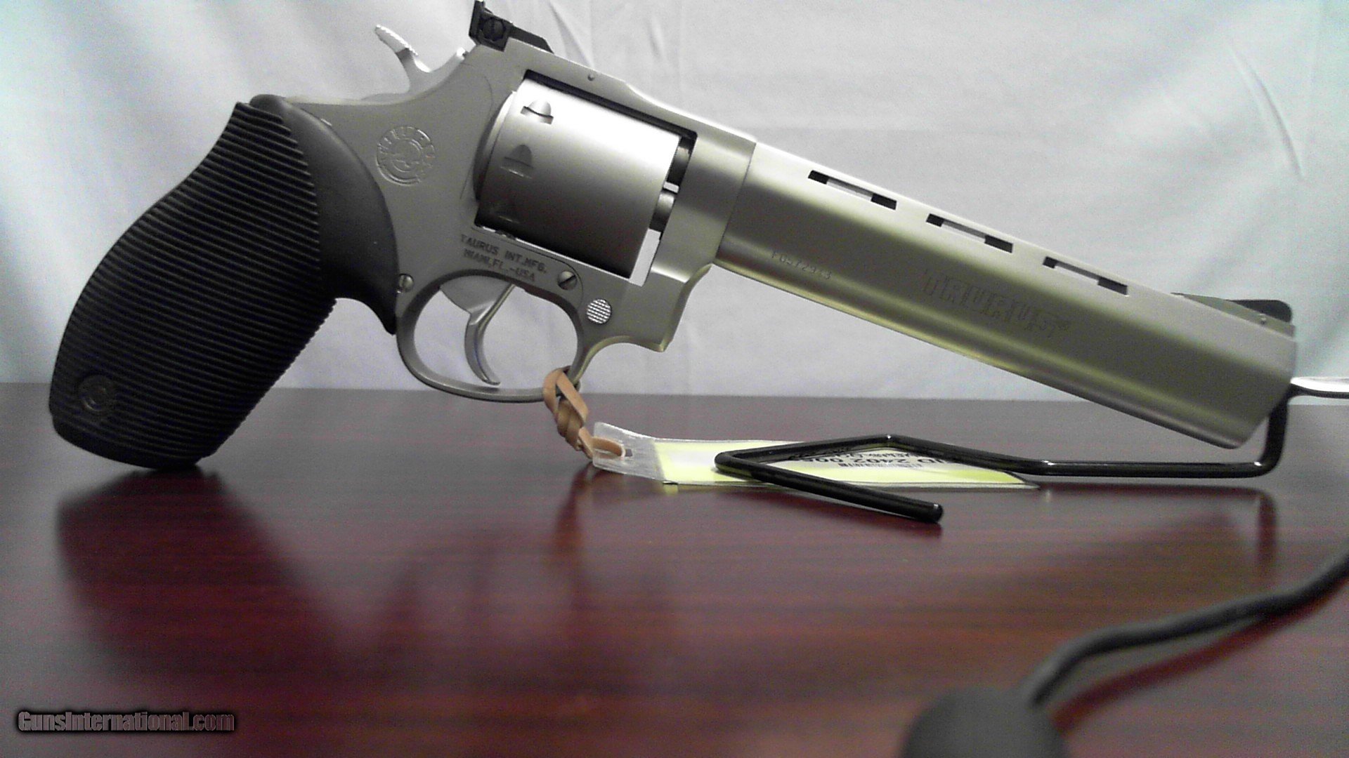 TAURUS 992 TRACKER .22 LR/.22 WMR