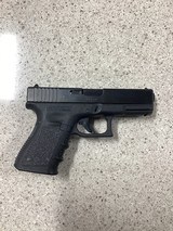 GLOCK .40 G23 .40 S&W - 1 of 3