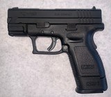 SPRINGFIELD ARMORY XD40 SUB-COMPACT .40 S&W - 2 of 3