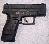 SPRINGFIELD ARMORY XD40 SUB-COMPACT .40 S&W - 3 of 3