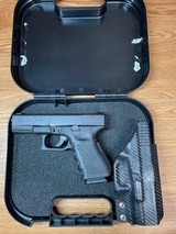 GLOCK 19Gen 3 9MM LUGER (9X19 PARA) - 2 of 3