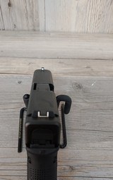 GLOCK G22 GEN5 .40 CALIBER - 1 of 3