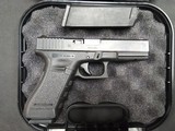 GLOCK G22 GEN 3 .40 CALIBER - 1 of 3