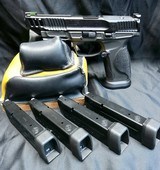 SMITH & WESSON M&P 9 2.0 Competitor 9MM LUGER (9X19 PARA) - 2 of 3