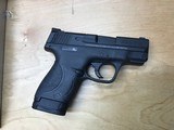 SMITH & WESSON 9mm M&P9 SHIELD 9MM LUGER (9X19 PARA) - 1 of 3