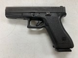GLOCK 22 G22 Gen 2 .40 S&W - 1 of 3