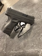 SPRINGFIELD ARMORY XD -9 sub compact 9MM LUGER (9X19 PARA) - 2 of 3