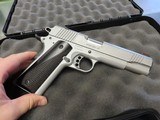 Kimber Stainless LW Artic 9MM LUGER (9X19 PARA) - 1 of 3