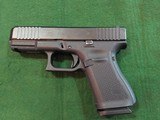 GLOCK G23 GEN 5 .40 S&W - 2 of 3