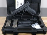 RUGER American 9MM LUGER (9X19 PARA) - 1 of 3