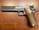 SMITH & WESSON MODEL 422 .22 LR - 3 of 3