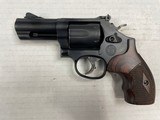 SMITH & WESSON MODEL 19 CLASSIC .357 MAG - 1 of 3