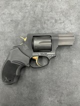 TAURUS 856 UL .38 SPL - 2 of 3