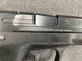 SMITH & WESSON M&P 9 SHIELD 9MM LUGER (9X19 PARA) - 2 of 3