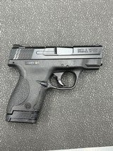 SMITH & WESSON M&P Shield 9 9MM LUGER (9X19 PARA) - 1 of 3