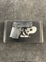 SMITH & WESSON M&P 40 SHIELD M2.0 .40 S&W - 2 of 3