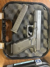 GLOCK 17 G17 GEN 4 9mm w/ 2 MAGS (POLICE TRADE-IN) 9MM LUGER (9X19 PARA)