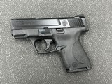 SMITH & WESSON M&P 40 SHIELD .40 S&W - 2 of 3