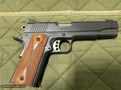 KIMBER 1911 custom II .45 ACP