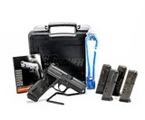SIG SAUER P229 in .40S&W with Five Mags & Case .40 S&W