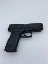 SPRINGFIELD ARMORY XD-40 .40 S&W - 2 of 3