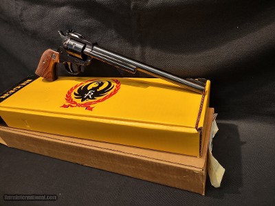 RUGER NEW MODEL SINGLE SIX .22 LR/.22 WMR