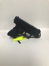 SPRINGFIELD ARMORY XD-40 SUB COMPACT .40 S&W - 1 of 3