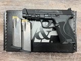 Smith & Wesson M&P M2.0 Optic Ready 10MM - 1 of 3