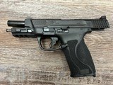 Smith & Wesson M&P M2.0 Optic Ready 10MM - 2 of 3