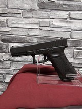 GLOCK G17 GEN 3 9MM LUGER (9X19 PARA) - 2 of 3