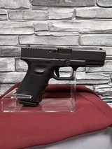 GLOCK G23 GEN 3 COMPACT .40 S&W - 2 of 3