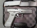 GLOCK G17 GEN 5 9MM LUGER (9X19 PARA) - 1 of 3