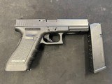 GLOCK G22 GEN3 9MM LUGER (9X19 PARA) - 2 of 3