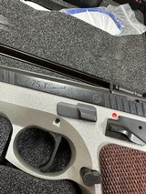 CZ 75 TACTICAL SPORT .40 S&W - 2 of 3