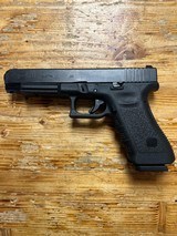 GLOCK 35 GEN 3 .40 S&W - 2 of 3