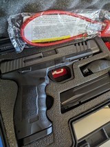 SAR USA SAR9 Sport Platinum 9MM LUGER (9X19 PARA) - 2 of 3