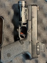 GLOCK 17 Gen 5 MOS w/ Holosun 509T 9MM LUGER (9X19 PARA) - 1 of 3