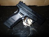 SPRINGFIELD ARMORY XD .40 S&W - 2 of 3