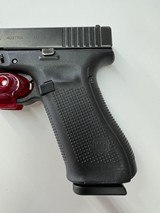 GLOCK 22 gen 5 .40 CALIBER - 1 of 3