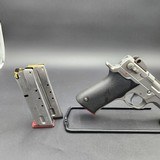 SMITH & WESSON 4006 .40 S&W - 2 of 3