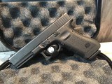 GLOCK 22 .40 S&W - 1 of 3