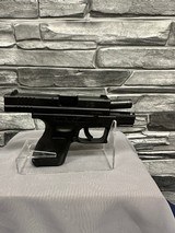 SPRINGFIELD ARMORY XD-40 SUB COMPACT .40 S&W - 2 of 3